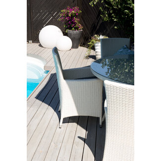 Venture Home Gartenstuhl Malin Weiß – Armlehnstuhl 65×58×92 cm Polyrattan & Aluminium inkl. Auflage