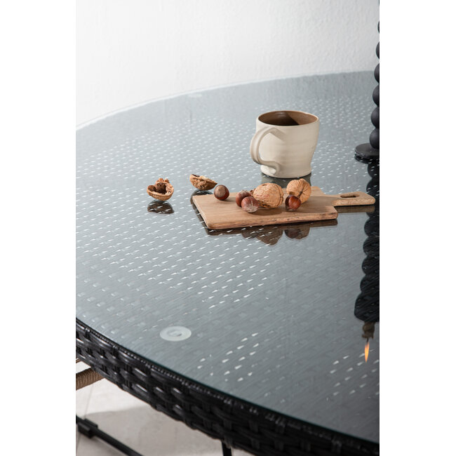 Gartentisch Volta – Großzügiger Mittelpunkt für Ihre Gartenlounge