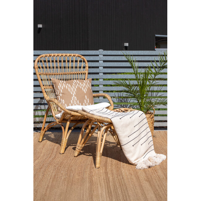 Lounge-Sessel Ella – Harmonische Entspannung in natürlichem Design