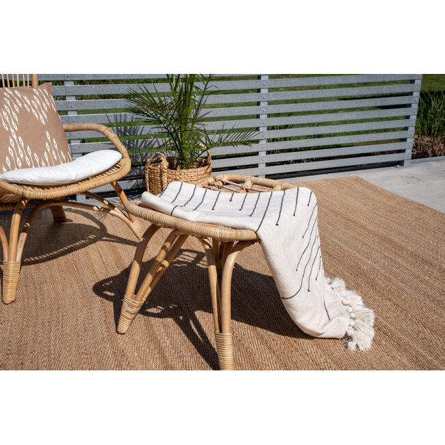 Lounge-Sessel Ella – Harmonische Entspannung in natürlichem Design