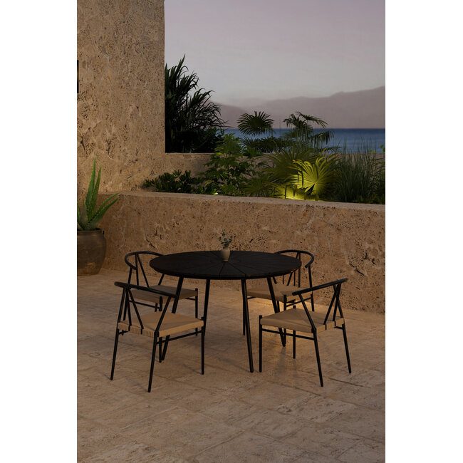 5-teilige Garten-Essgruppe San Vito & Alfons Schwarz – San Vito Rundtisch Ø120 cm Polywood Schwarz + 4 Alfons Stapelsessel Rattan-Optik