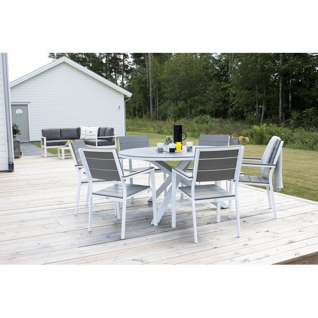 Esstisch Copacabana – Moderner Mittelpunkt für Ihre Terrasse