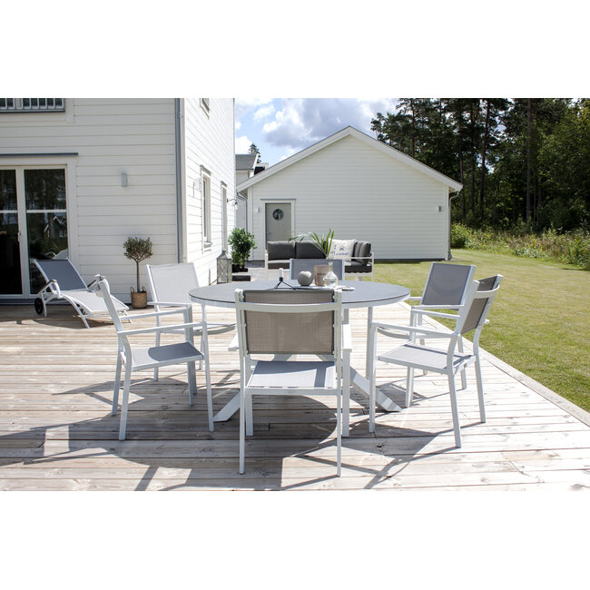 Esstisch Copacabana – Moderner Mittelpunkt für Ihre Terrasse