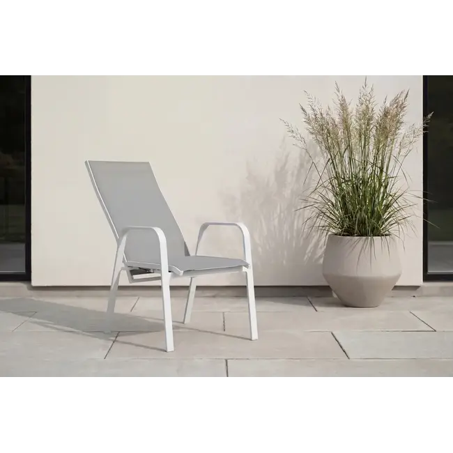 Balkon-Set Parma und Copacabana – Eleganter Komfort und Klapp-Funktion für kleine Oasen