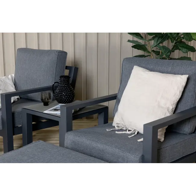 Outdoor Lounge-Set Barcelona – Elegantes Aluminium-Ensemble in Schwarz mit Beistelltisch