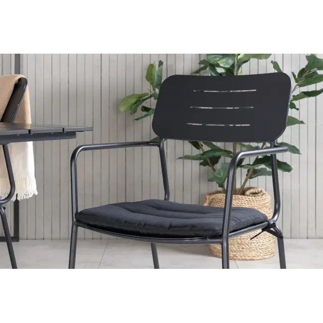 Gartenstuhl Nicke Schwarz – Bequemer Sitzkomfort für draußen