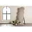 Stand- & Wandspiegel Loui (158 x 49 cm) – Schmaller Wellenspiegel im organischen Design in Beige