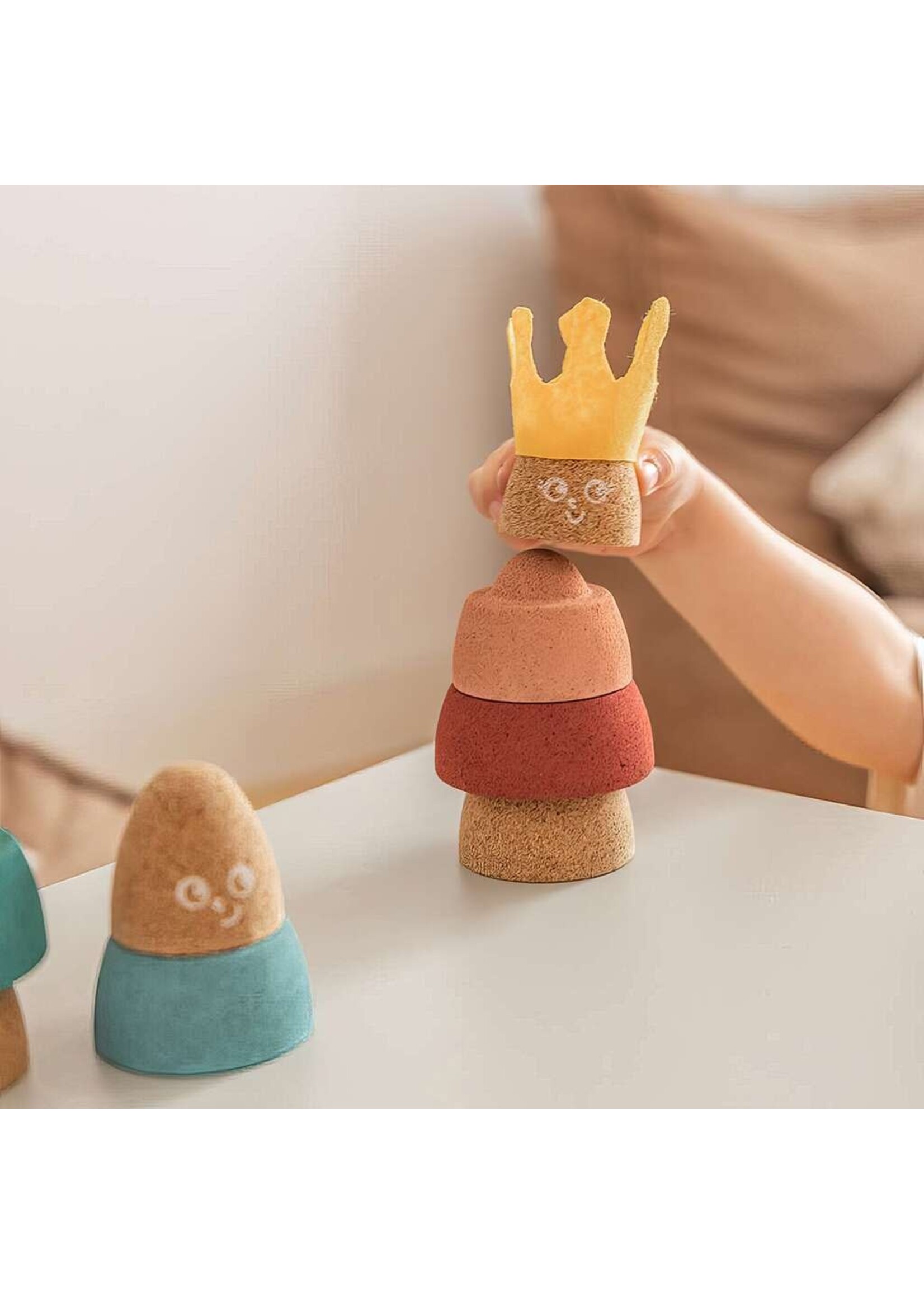 KORKO tractor queen stacking tower