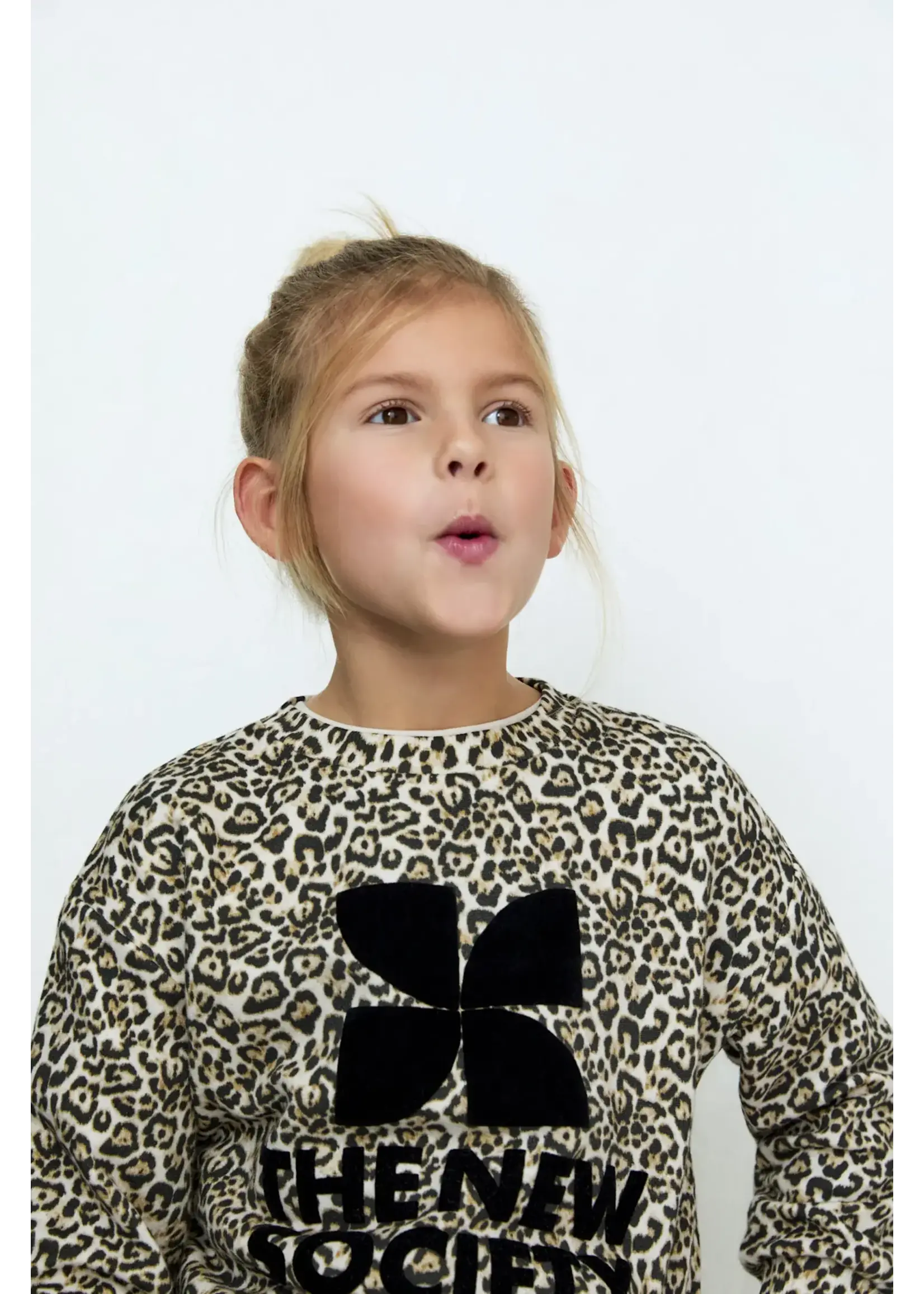 THE NEW SOCIETY *THE NEW SOCIETY TNS logo sweatshirt