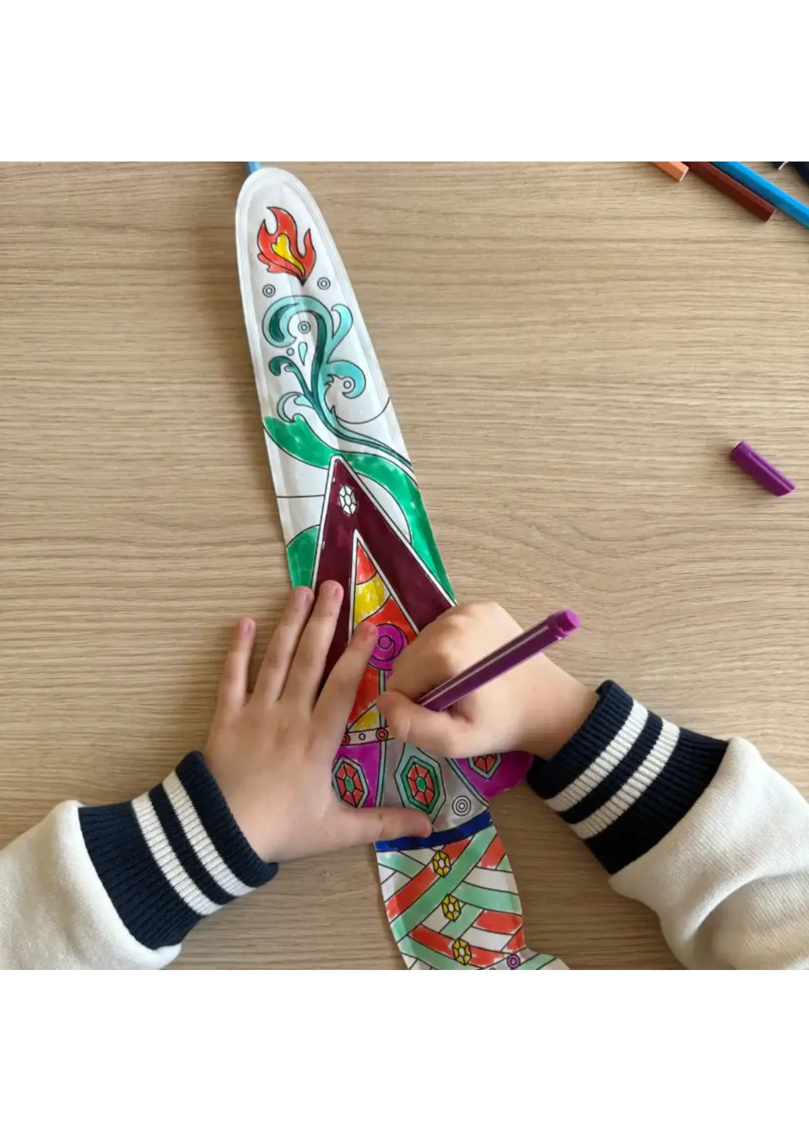 Ara Créative Ara Créative  OPBLAAS-KLEURPLAAT zwaard