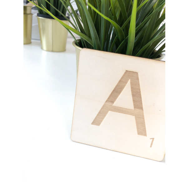 Vorm met deze houten letters je eigen woord ter decoratie