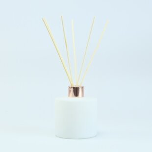 Flesje wit glas - Rosé gouden schroefdop en geurstokjes - 200ml