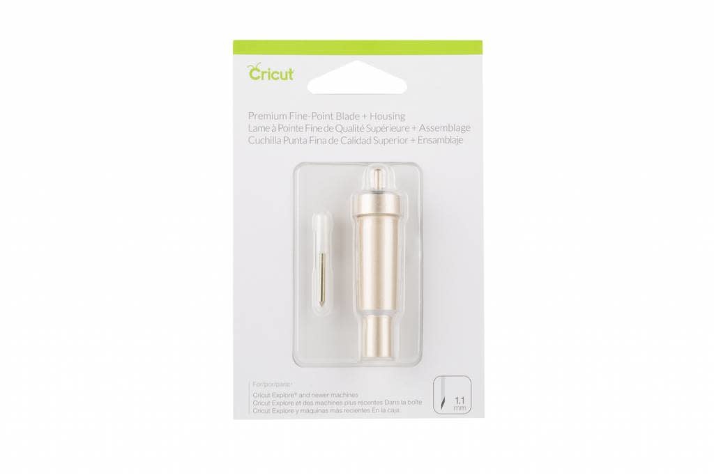 Cricut premium fine point blade + housing