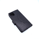 Apple iPhone 11 Boekhoesje Mandela Zwart