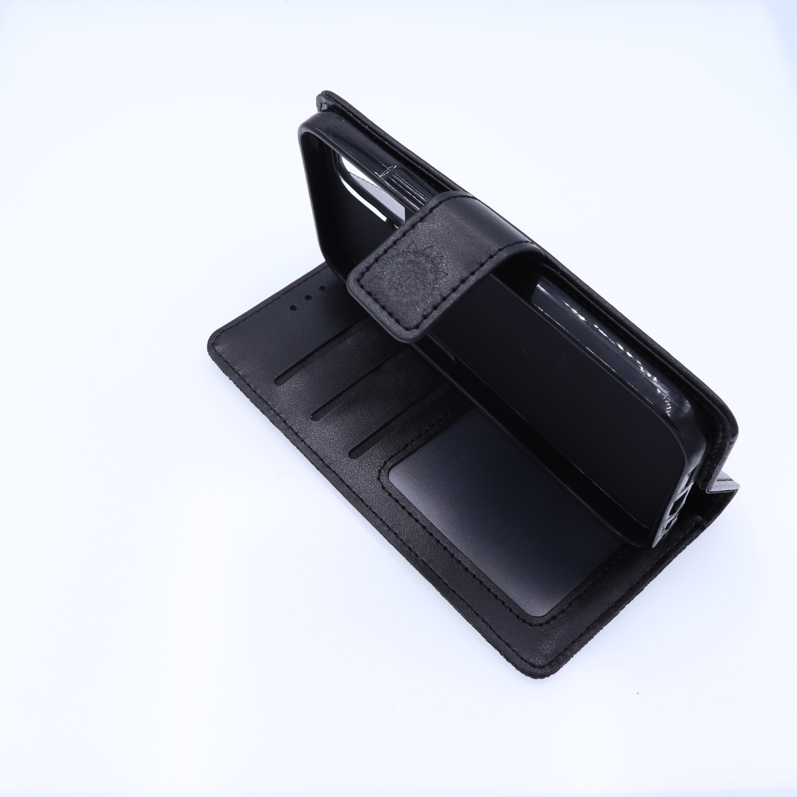 Apple iPhone 12 / 12 Pro Boekhoesje Mandela Print Zwart