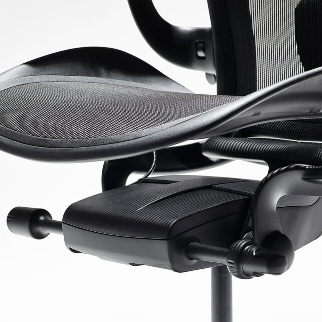Herman Miller Aeron Onyx (Black edition)