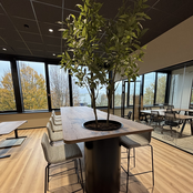 Vergadertafel Botaniq high