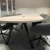 Grote vergadertafel LAB Mr Big