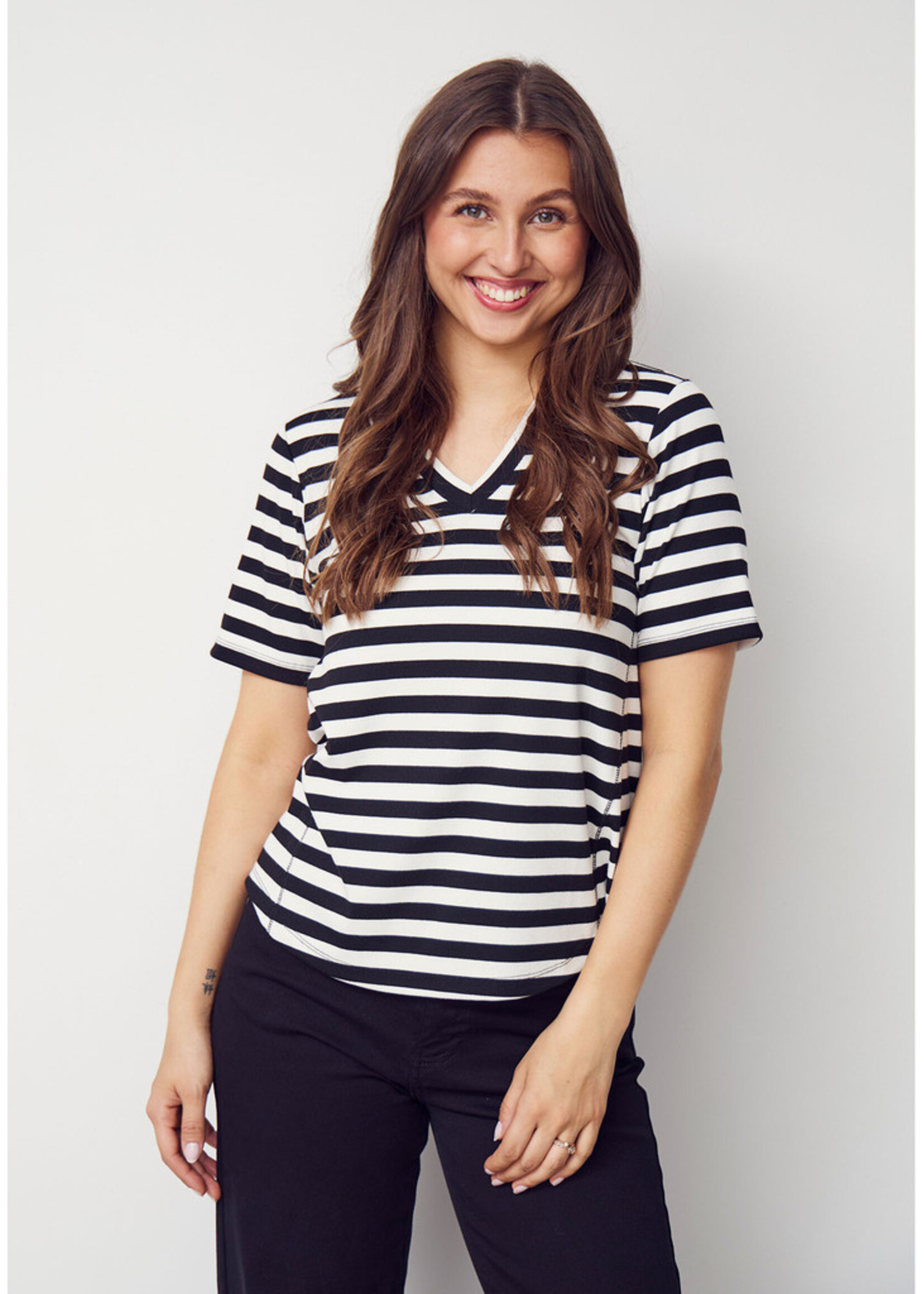 I Say Jeila T-shirt