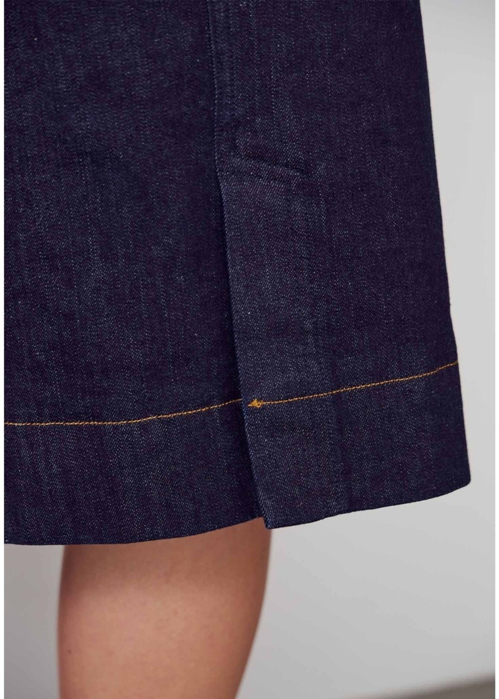 I Say Como New Skirt Unwashed Denim