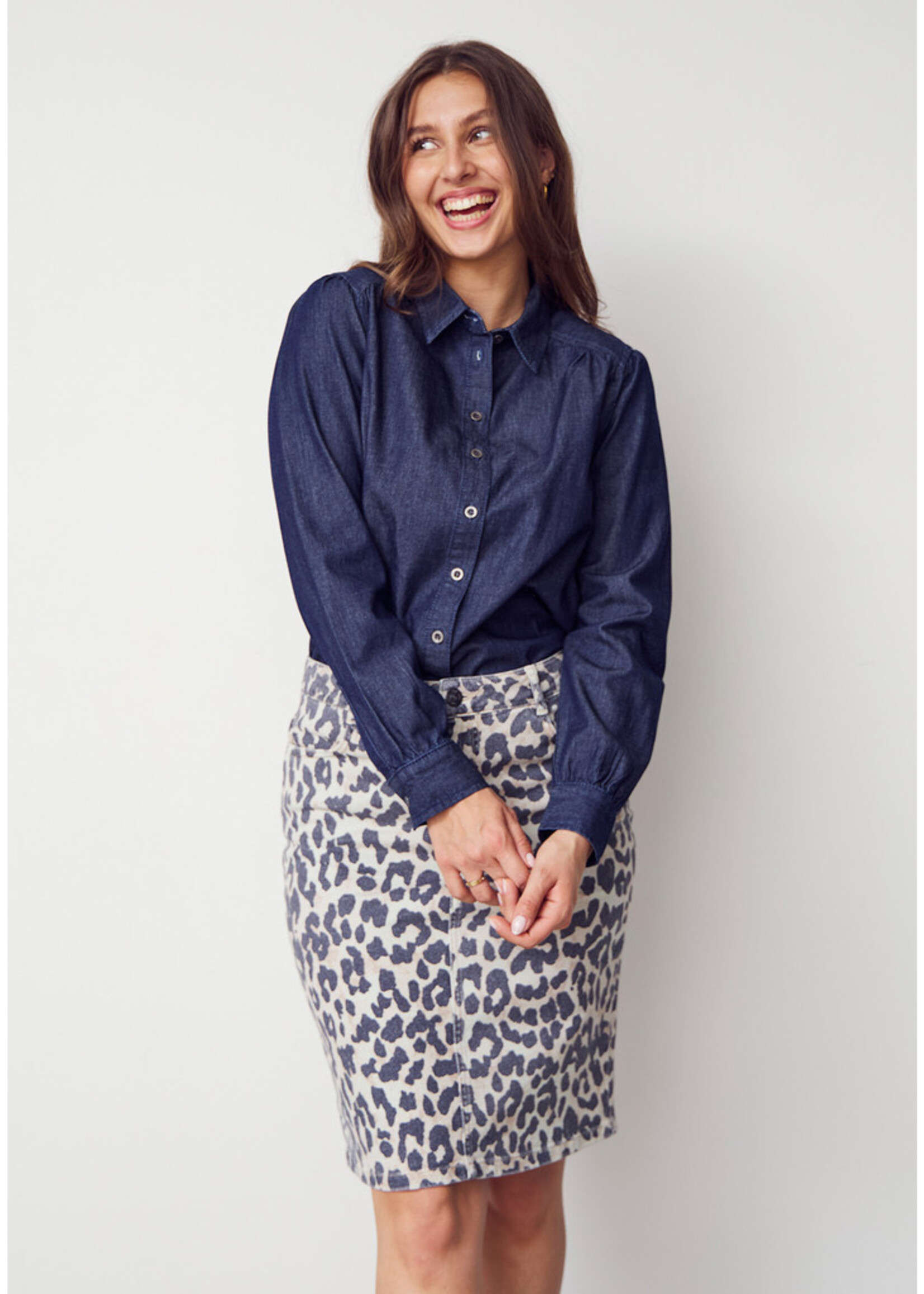 I Say Diva Cropped Shirt dark denim