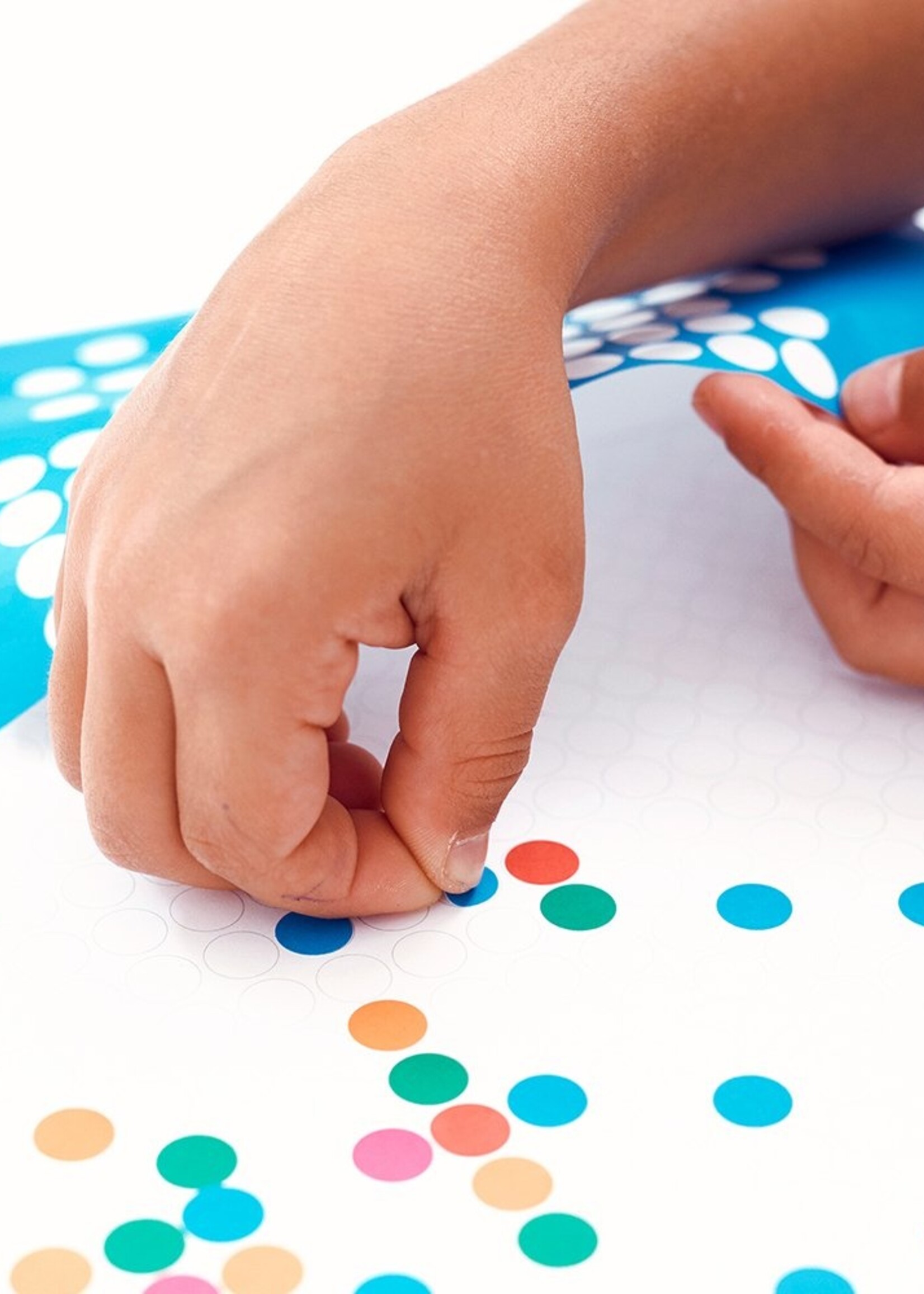 DIY poster met kleurrijke zelfklevende stippen - Vermeer