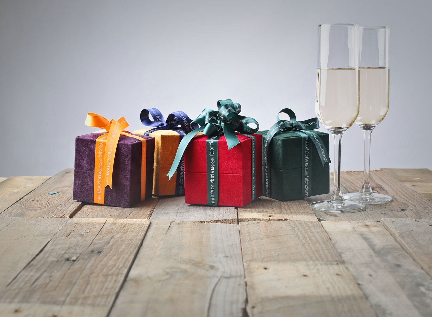Waarom geef je een relatiegeschenk? Waarom geef je een relatiegeschenk?