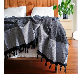 Tuval black and white blanket Tuval black and white blanket