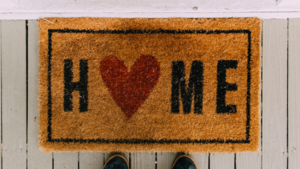 Feliciteer de ontvanger met zijn/haar nieuwe woning en schrijf een persoonlijke housewarming kaart Feliciteer de ontvanger met zijn/haar nieuwe woning en schrijf een persoonlijke housewarming kaart