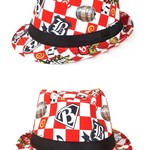 Bazaar Ple4 Kojak hoedje rood wit geblokt houdoe