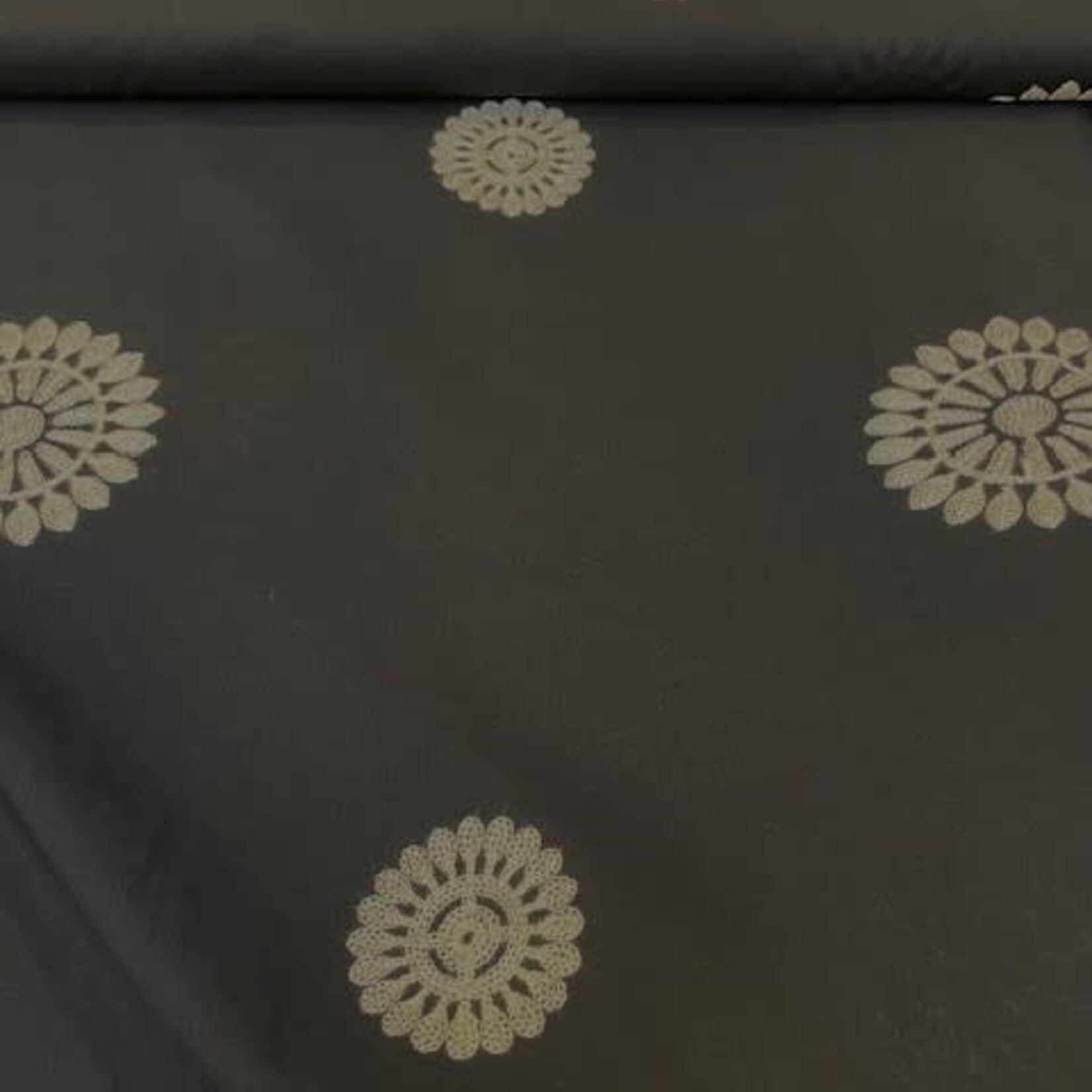 A la Ville COUPON 40cm - Katoen Zwarte Bloem Broderie