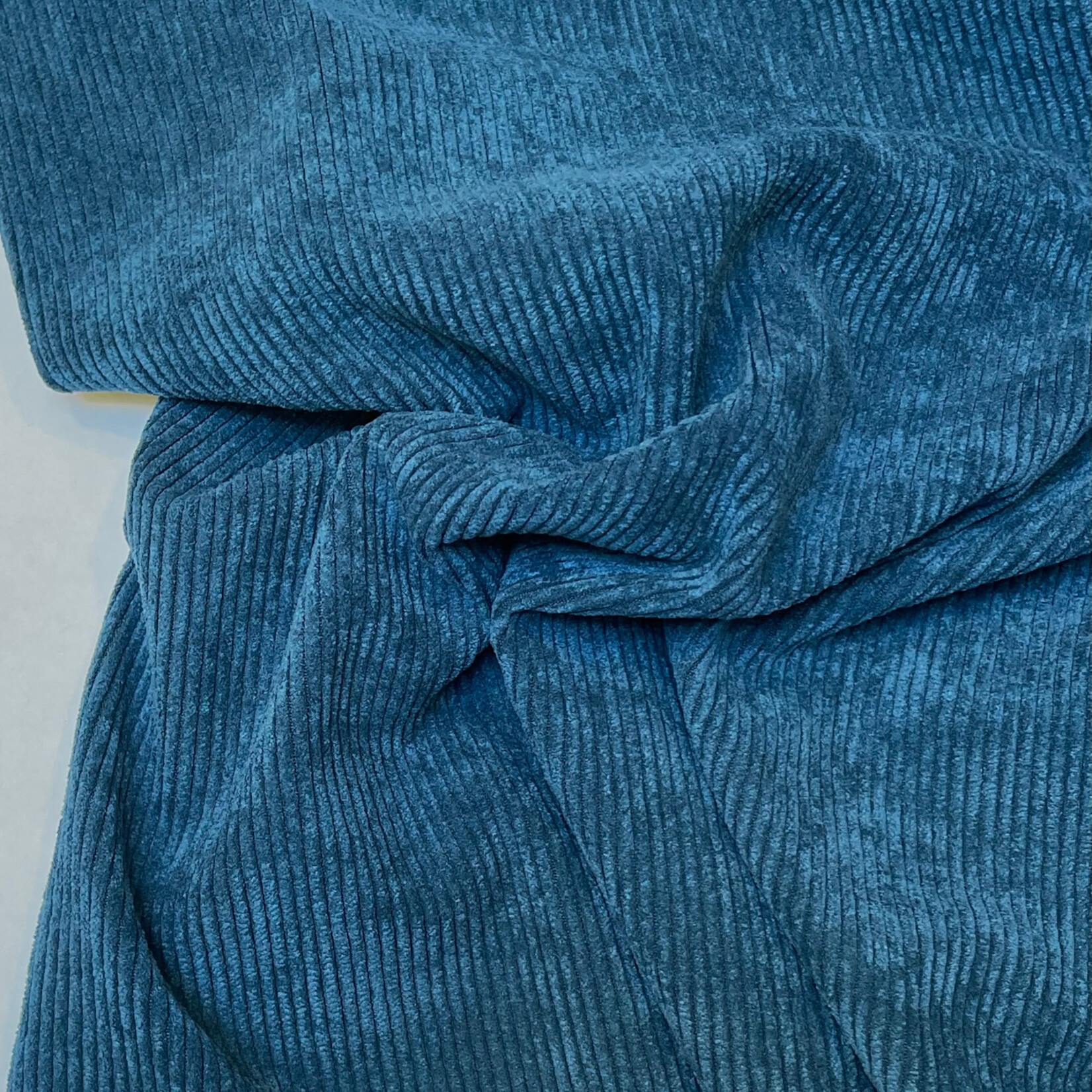 A la Ville Ribfluweel Stretch Jeansblauw