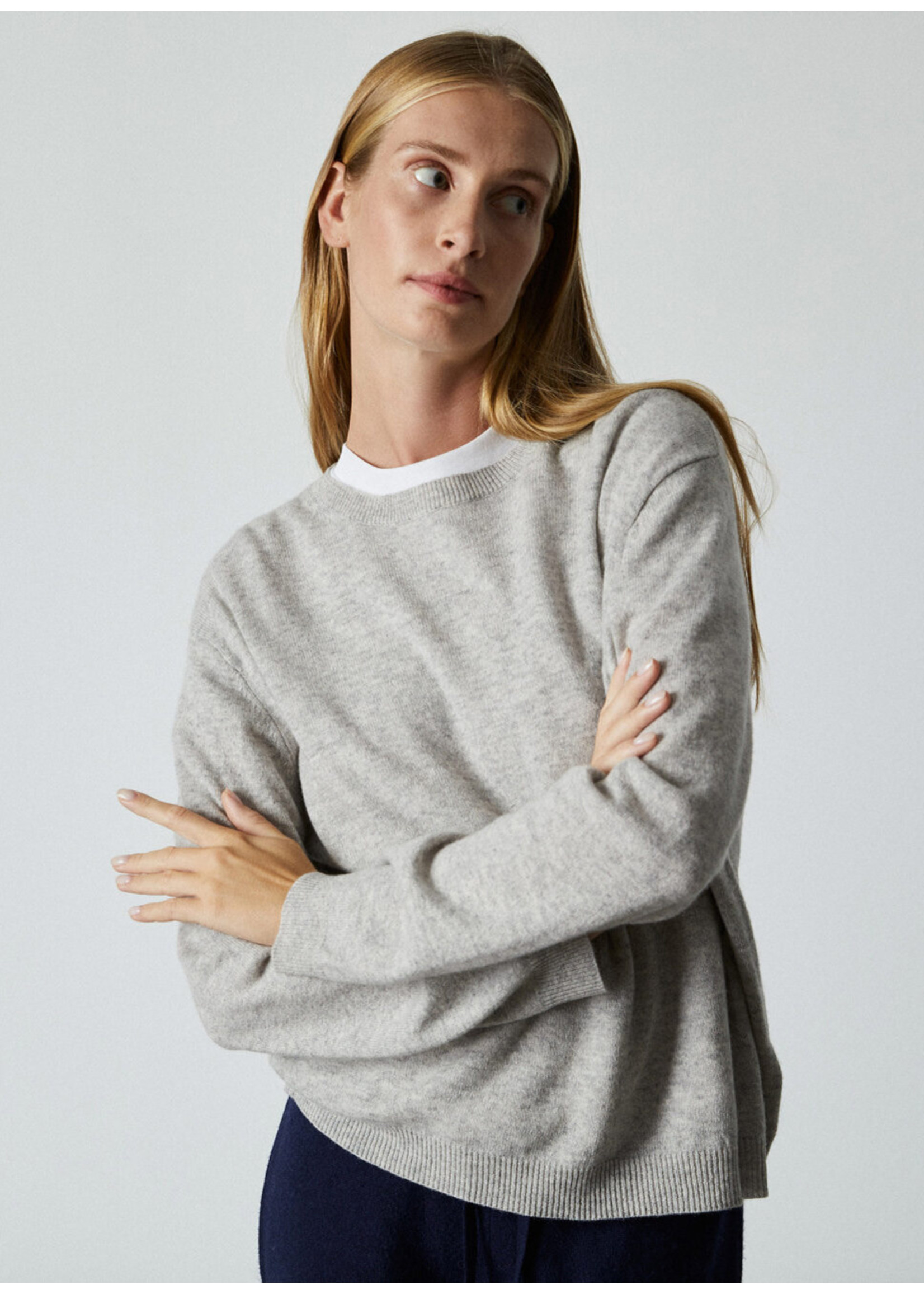 People's Republic of Cashmere Women's Boxy O-Neck Ash Grey