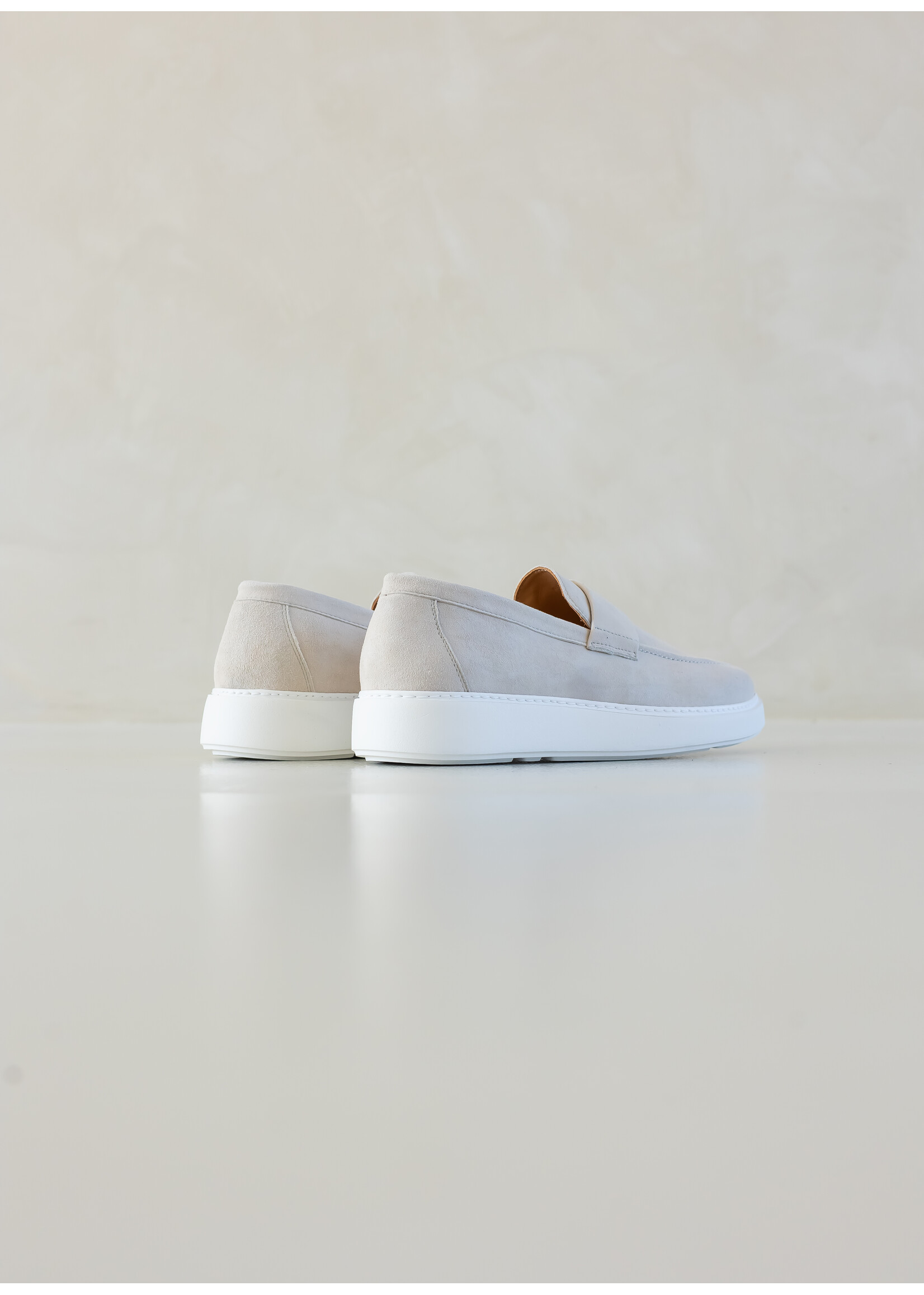 Ridiculous Classic Ease Loafer Stone