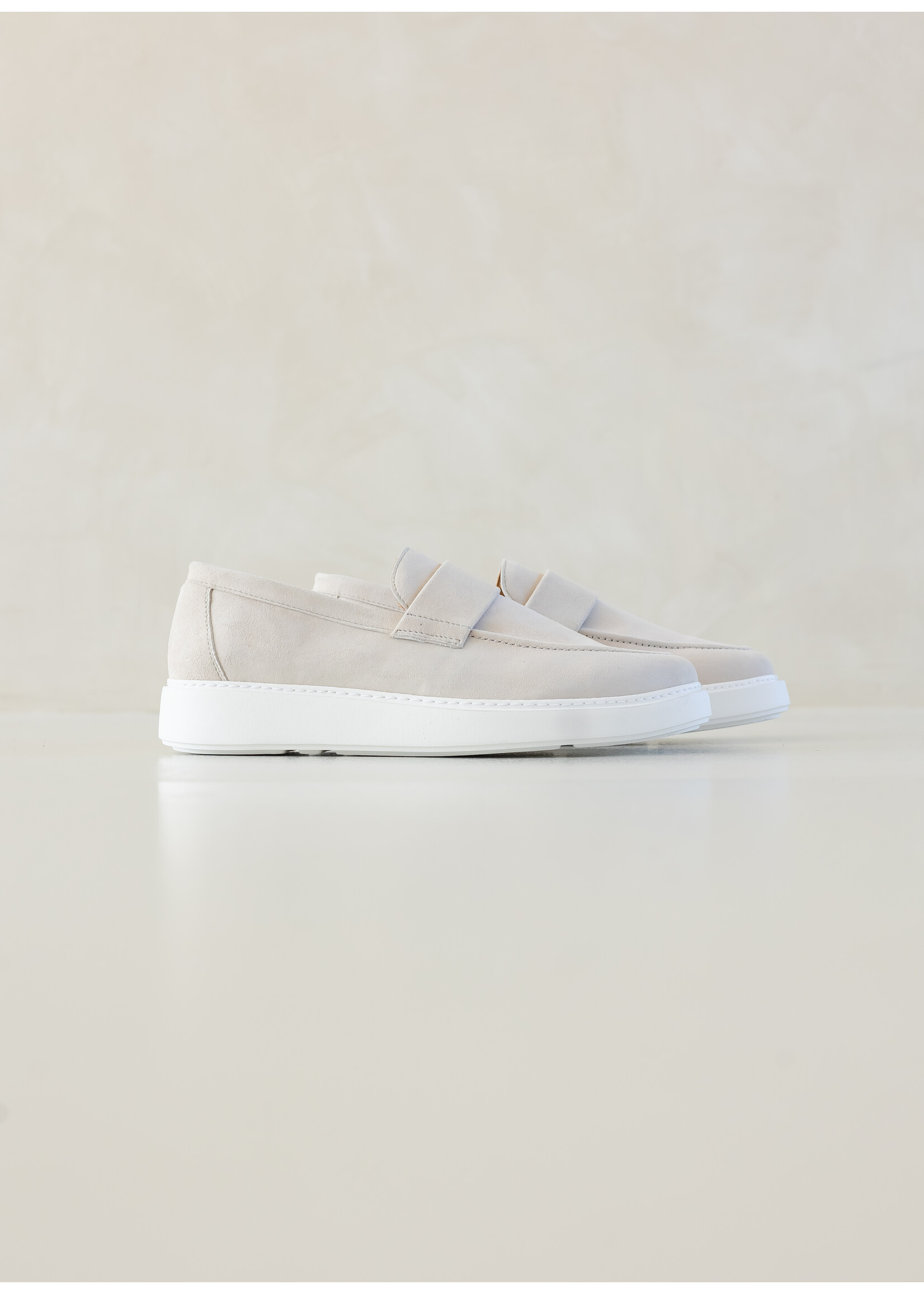 Ridiculous Classic Ease Loafer Stone