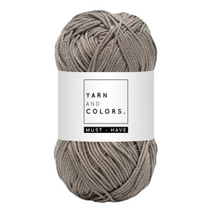 Yarn and colors Must-have Clay