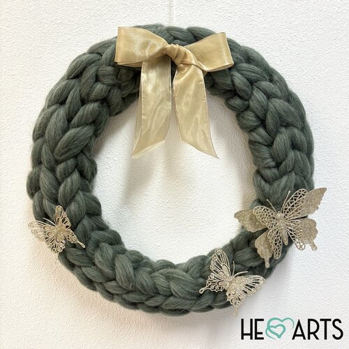 Hearts Krans Lontwol met metalen ring, afmeting 50 cm Hearts Krans Lontwol met metalen ring, afmeting 50 cm