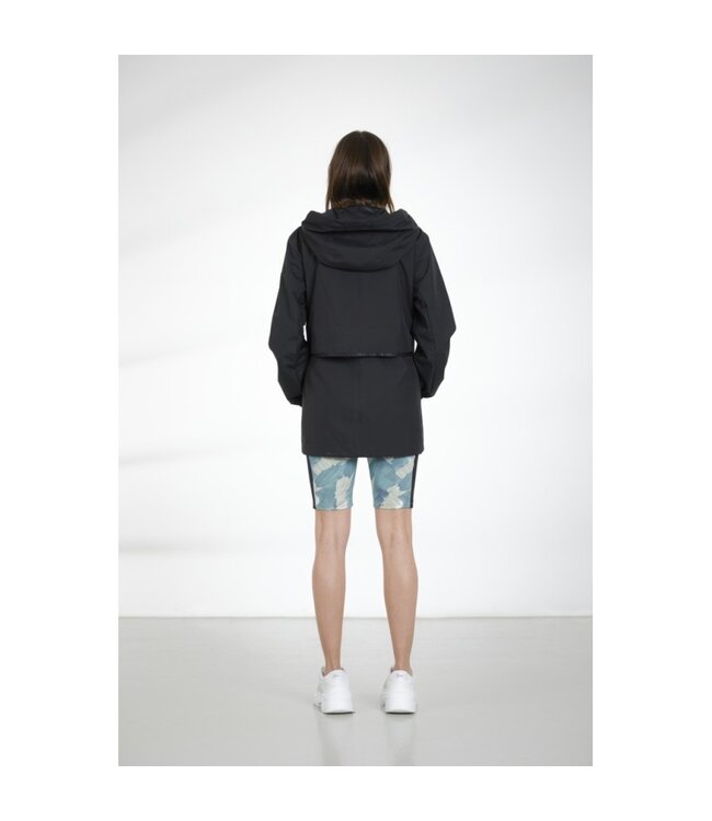 Poivre Blanc Damesregenjas zwart met capuchon
