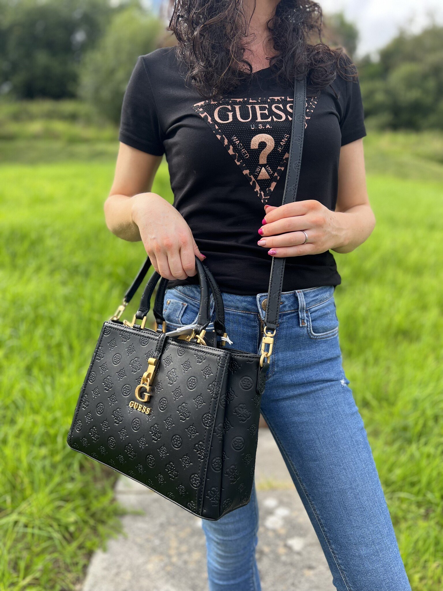 Guess James Carryall Shoulder Bag Black