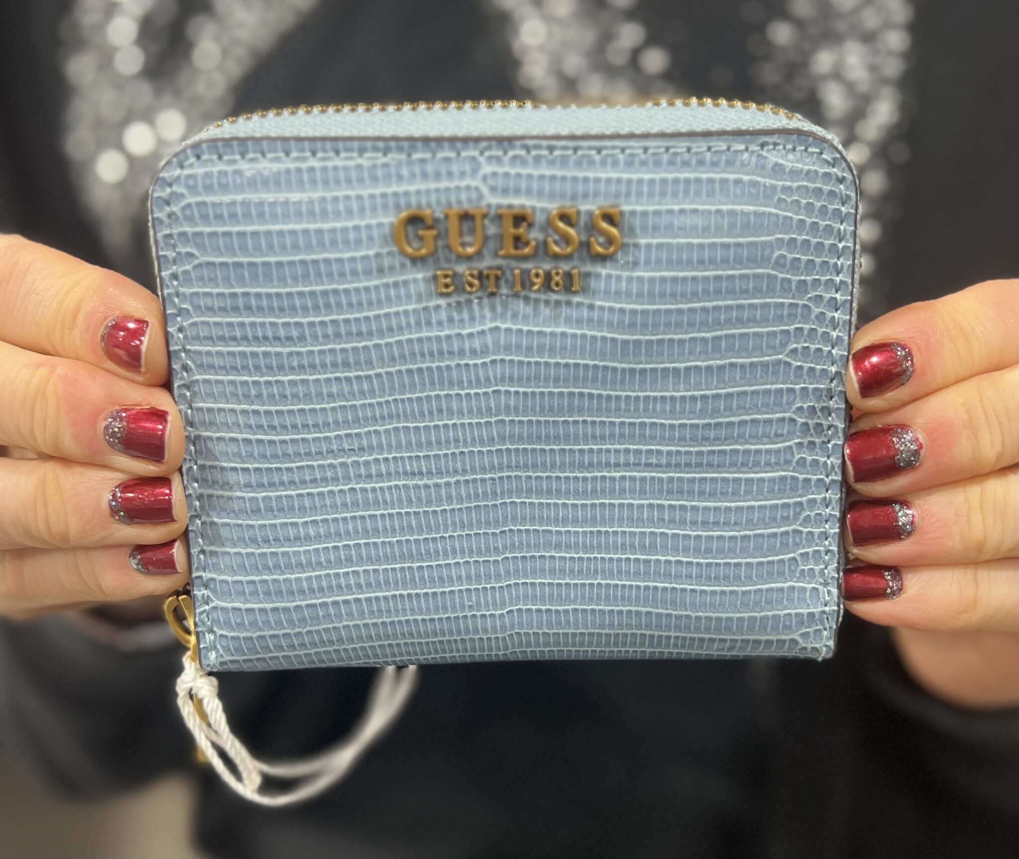 Guess small zip sales around wallet