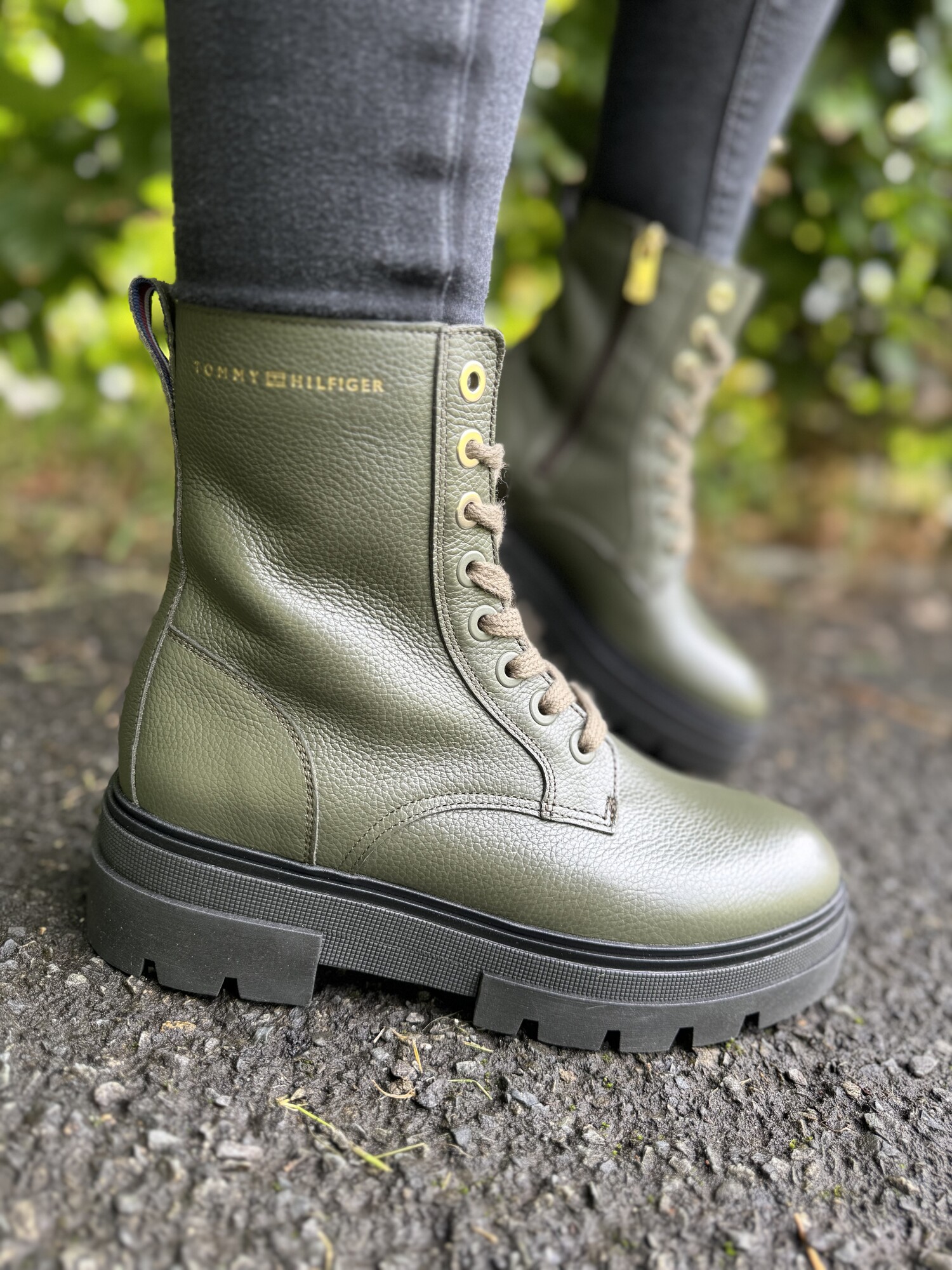 Bicolor Leather Lace-Up Panache Shoe Company