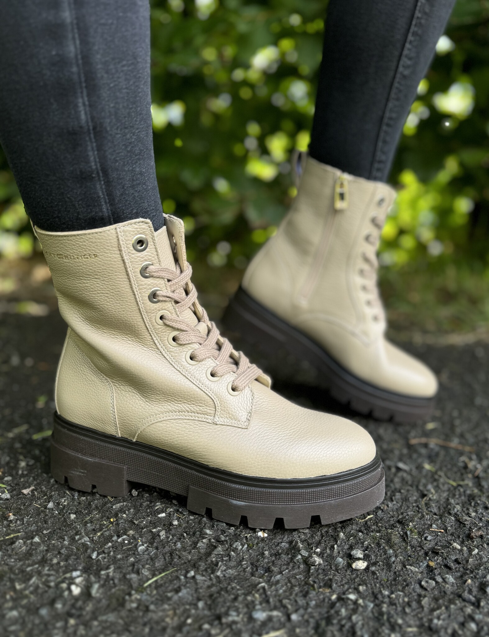 Bicolor Leather Lace Up