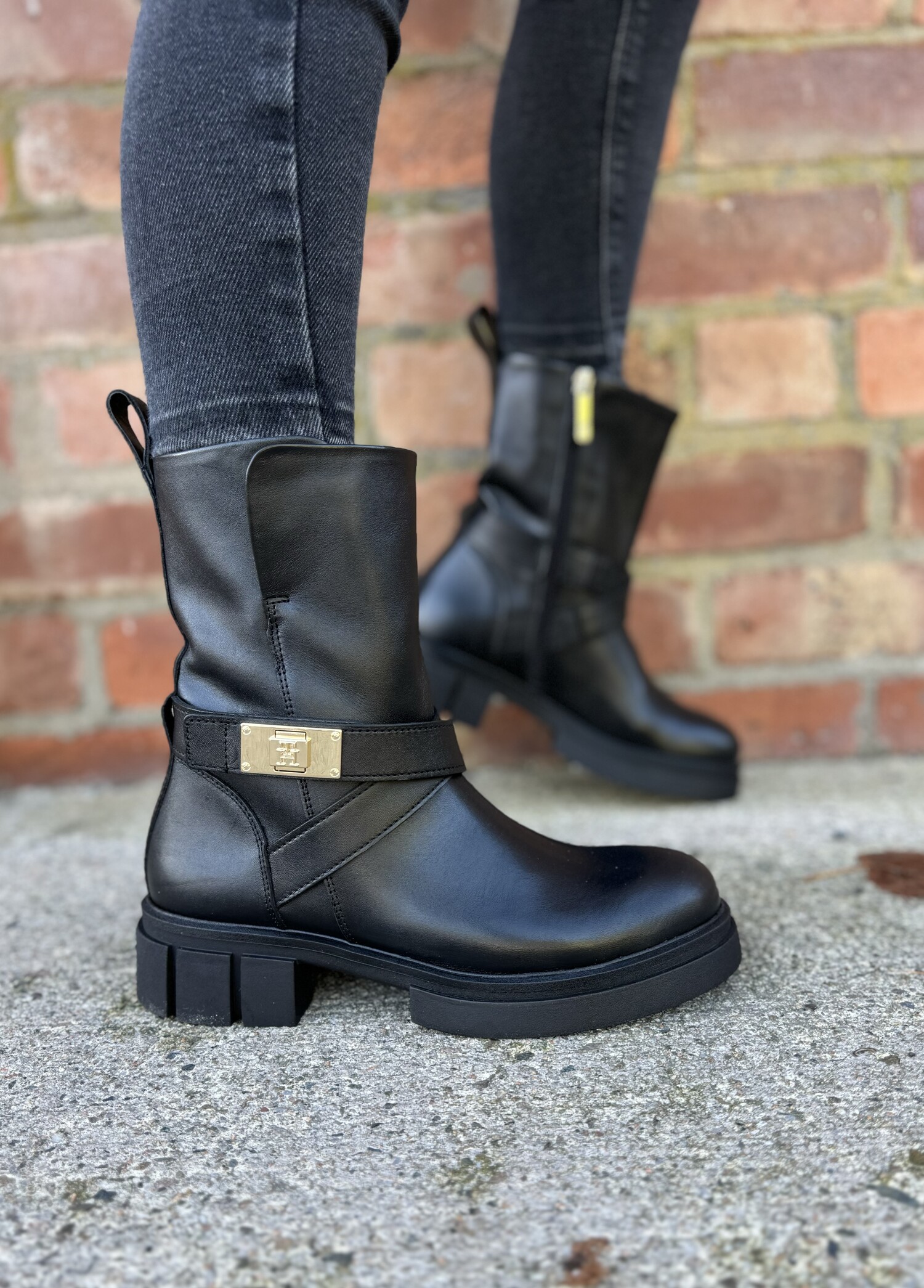 Tommy Hilfiger Tayron Boot Sales 2025