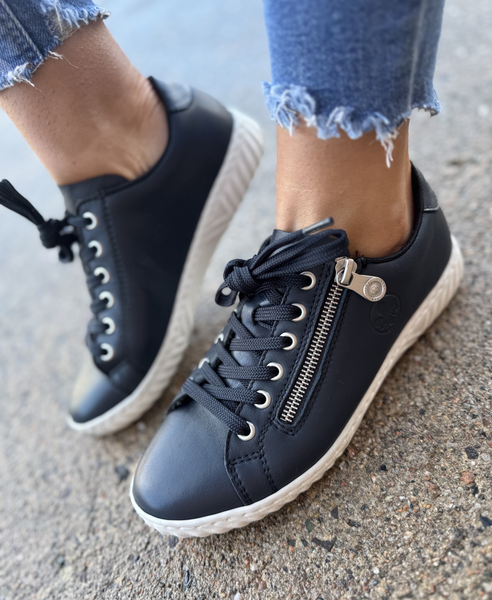 N0900-14 Panache Shoe Company