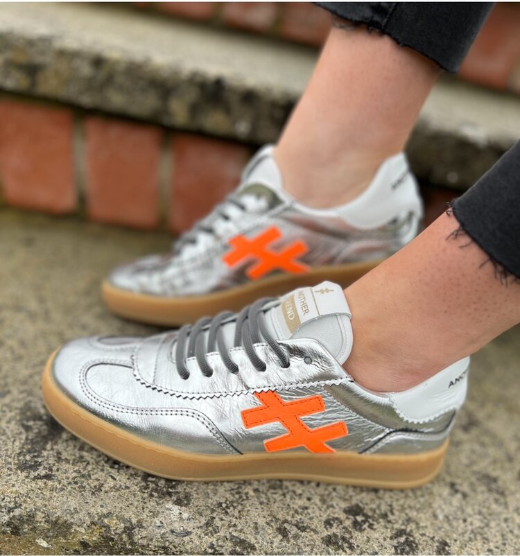 Another Trend A032 5841