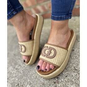 Guess - Panache Shoe Company Guess - Panache Shoe Company