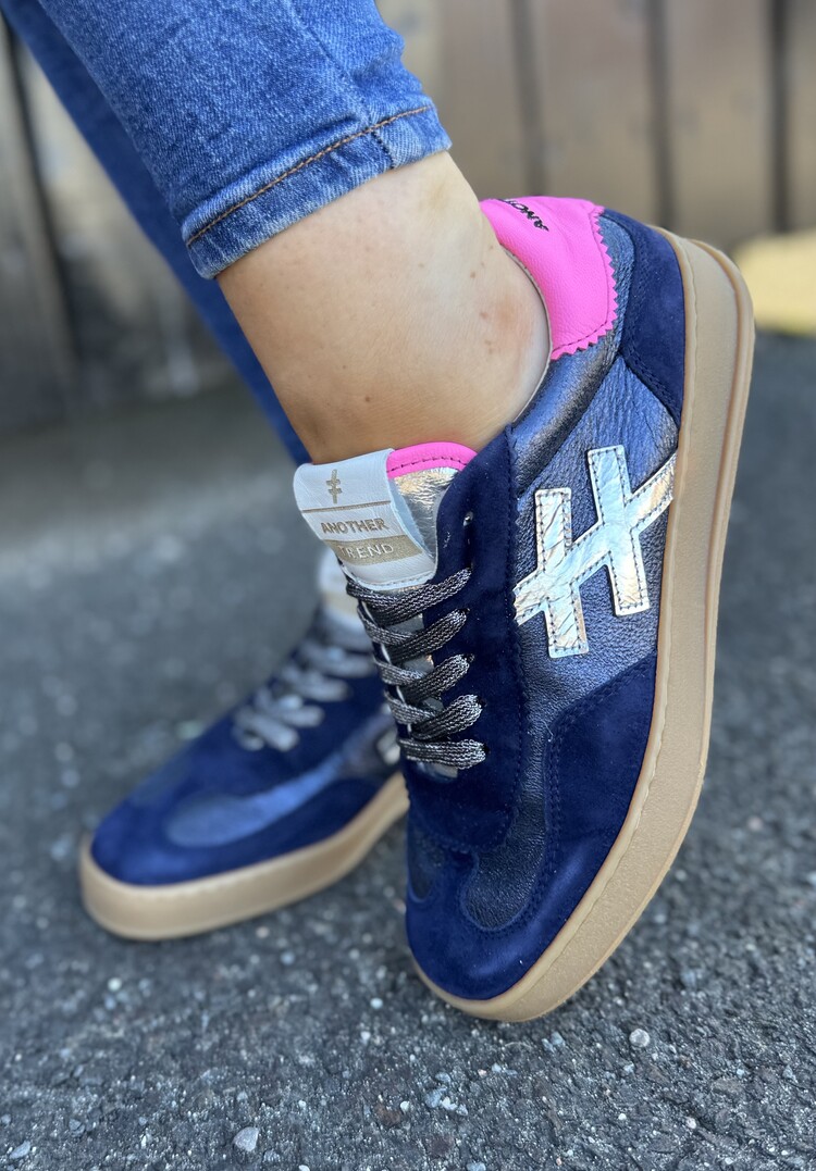 Another Trend A032 80D2