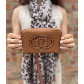 Guess Calebra SLG Med ZA