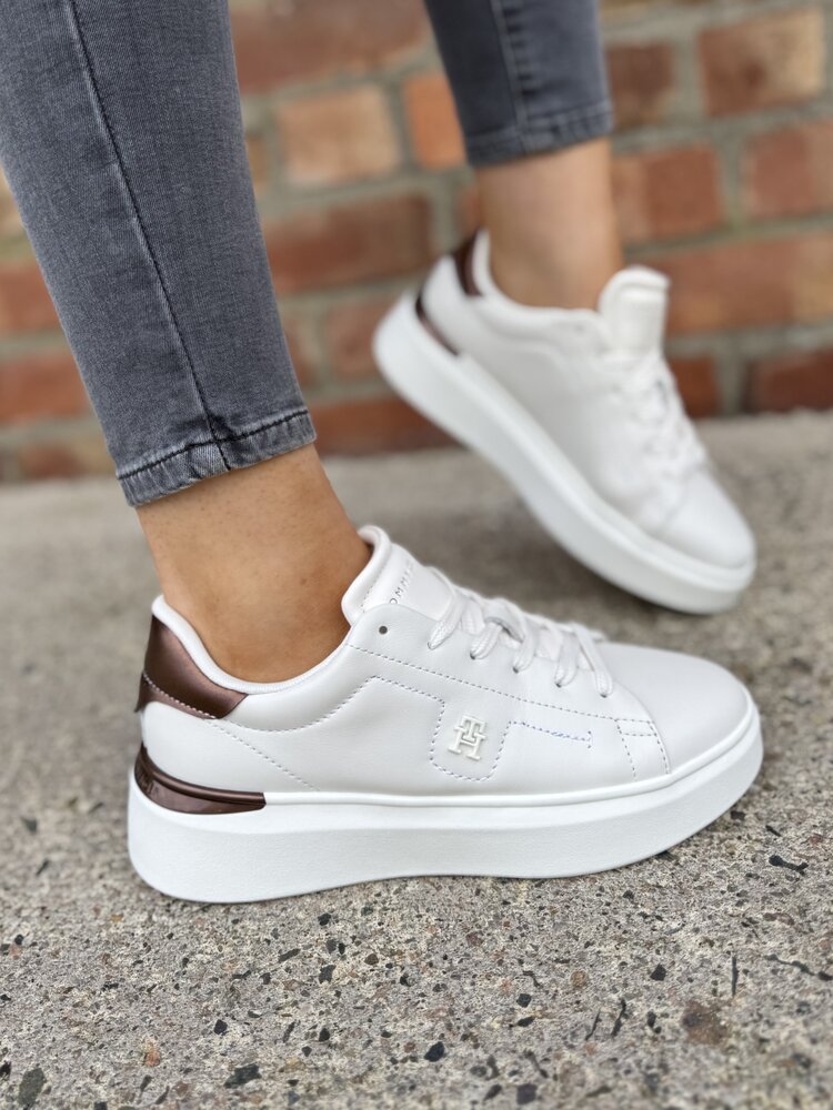 Tommy Hilfiger Chic Platform Sneaker Gold