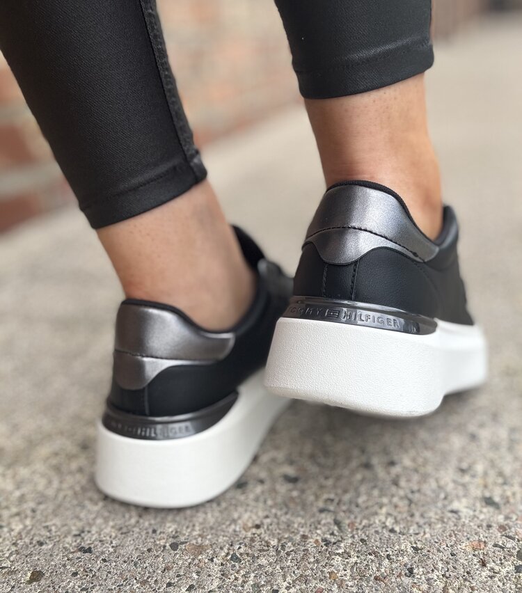 Tommy Hilfiger Chic Platform Sneaker Gold